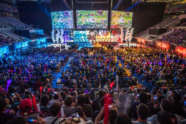 在本次引人 在本次引人