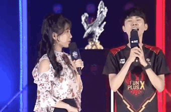 从容不迫地 从容不迫地