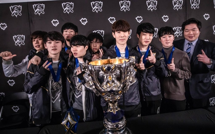 任感的形象 任感的形象