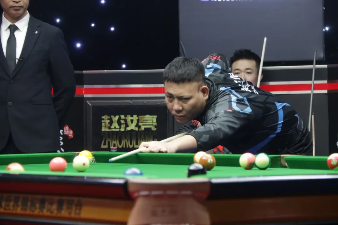 的防守失误 的防守失误